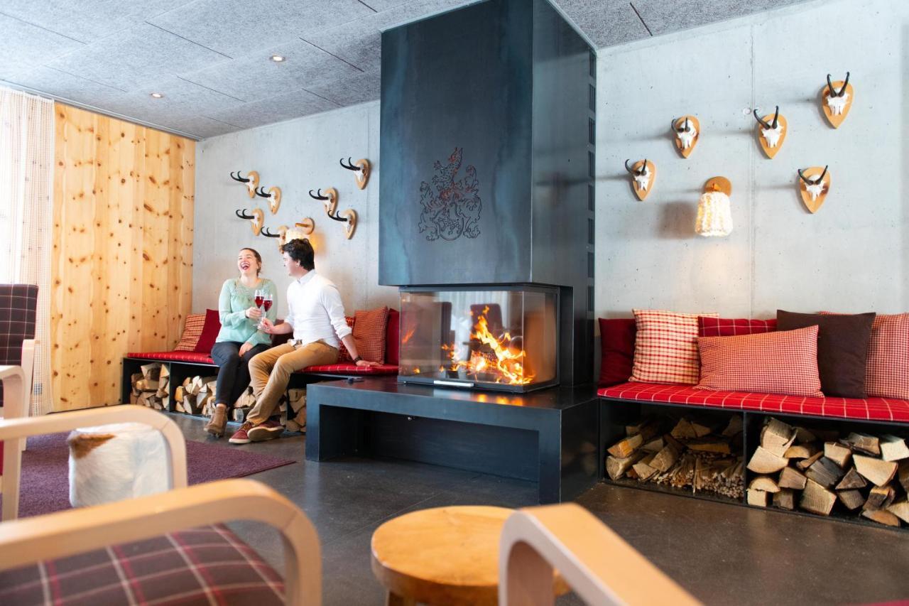 Schwanden  Berghotel Mettmen מראה חיצוני תמונה